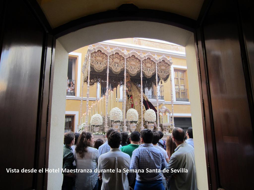 Hotel Maestranza Sevilla Kültér fotó